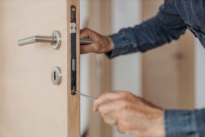 Doors & Entry Systems, RSH Maintenance, '35.467560;-97.516428'